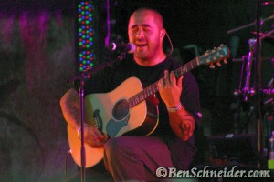 Aaron Lewis of Staind